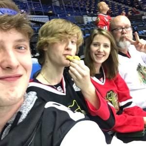 Meet your Posher, Alex